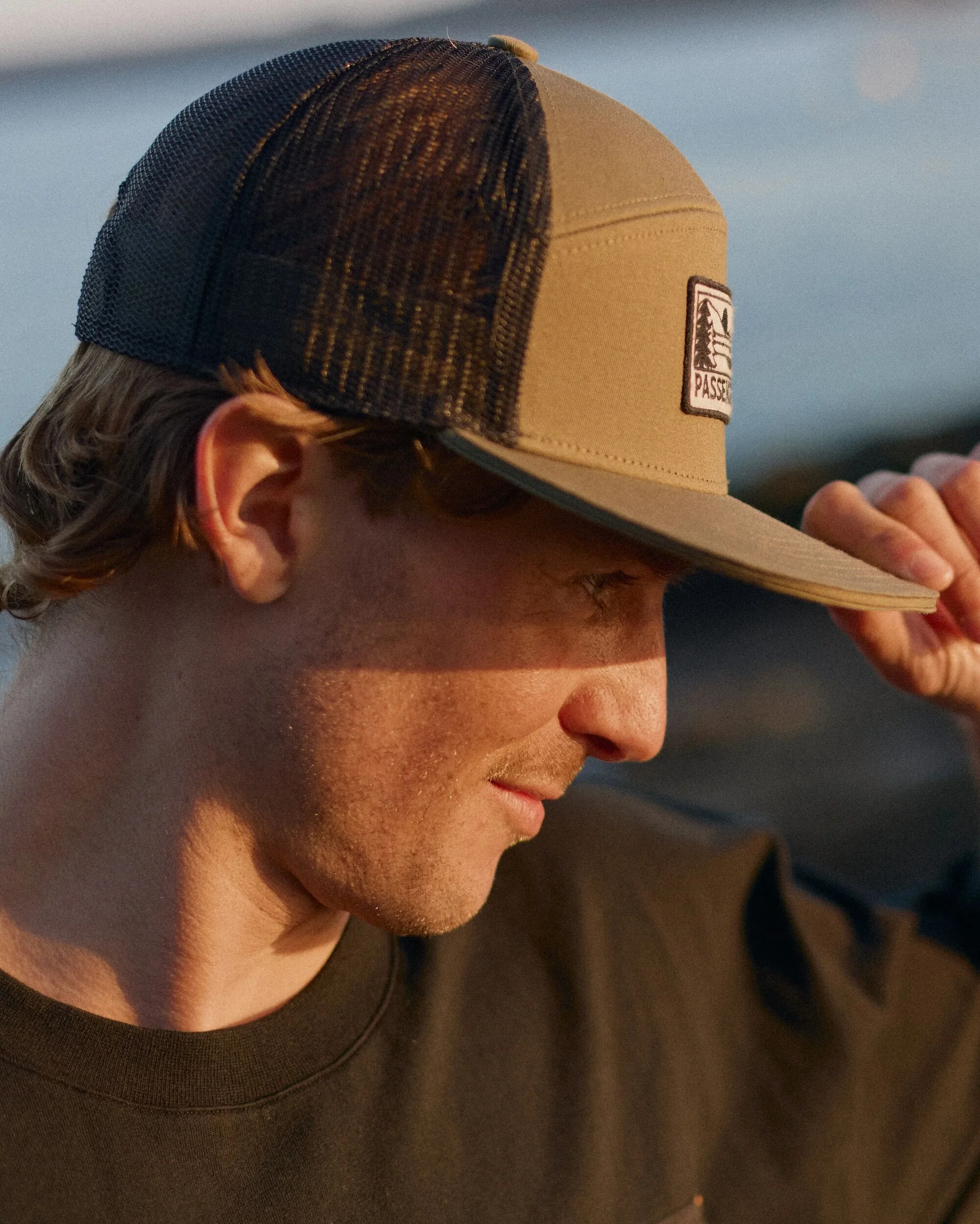 Casquette Trucker 7 Panneaux en Coton Bio Roamer - Kaki – Image 2